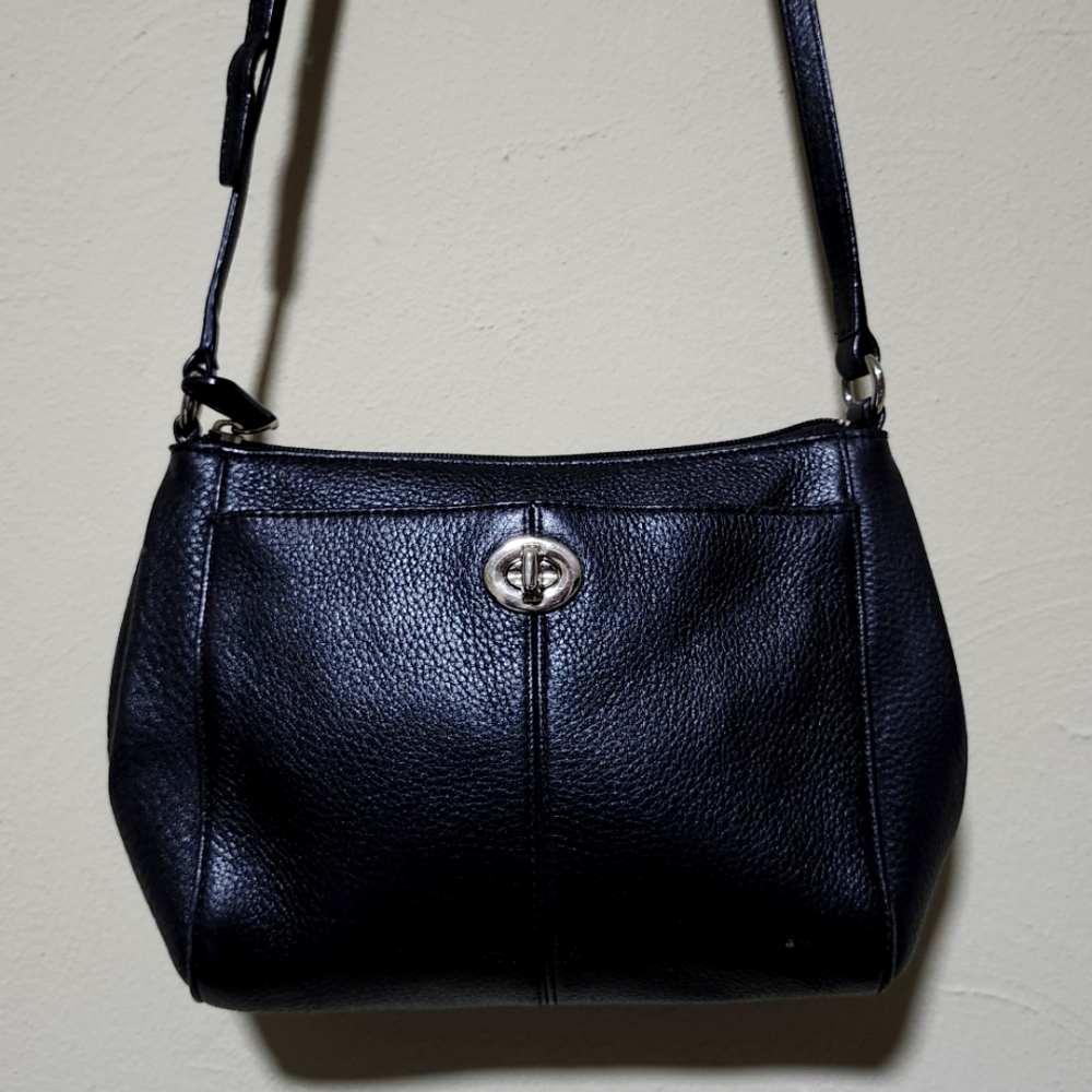 Coach Black Leather Shoulder Bag